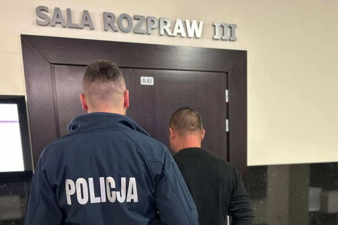 Sześć osób zatrzymanych po incydencie na stadionie w Starachowicach Sześć osób zatrzymanych po incydencie na stadionie w Starachowicach