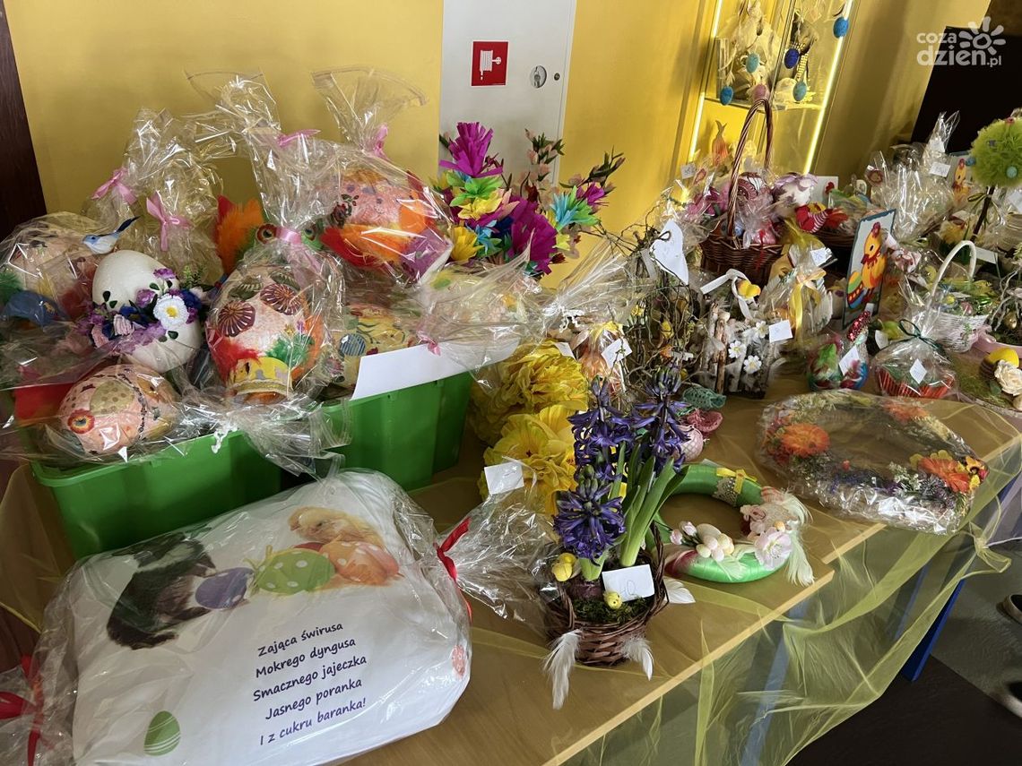 Szkoła Muzyczna i pomoc 2-letniej Malince Szkoła Muzyczna i pomoc 2-letniej Malince