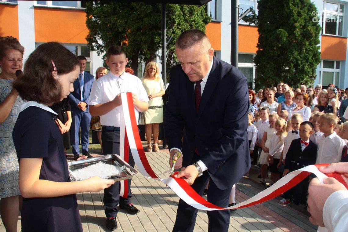 Szkoła w Kunowie po "liftingu" Szkoła w Kunowie po "liftingu"