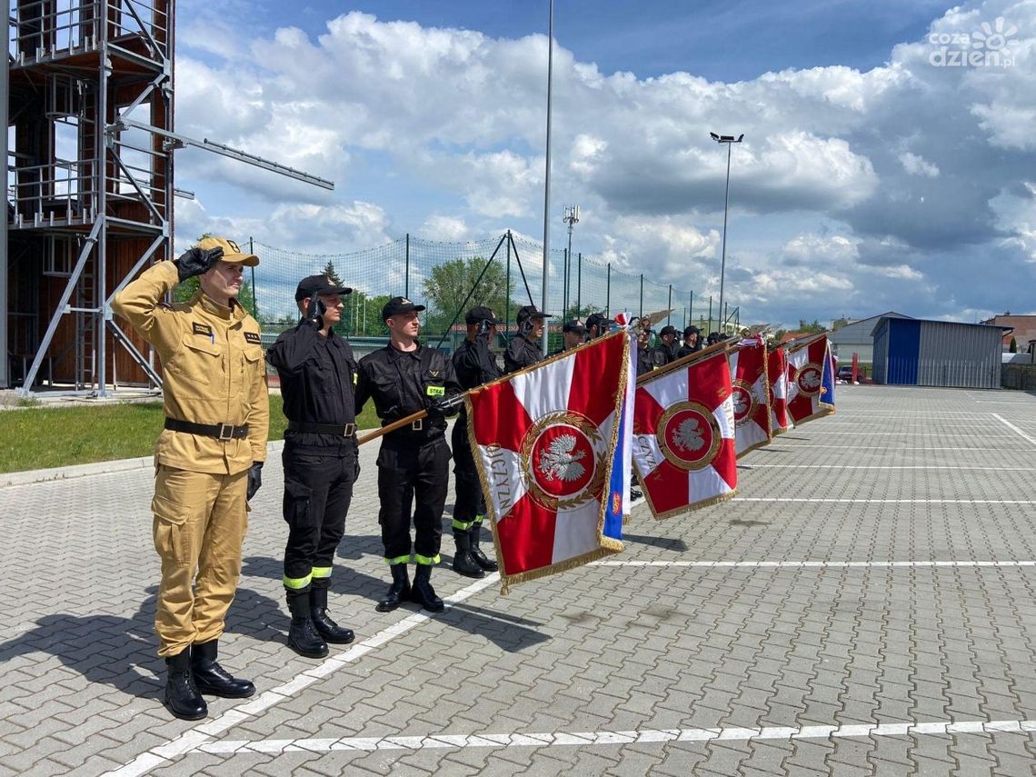 Szkolenie dla dowódców uroczystości i członków pocztów sztandarowych Szkolenie dla dowódców uroczystości i członków pocztów sztandarowych