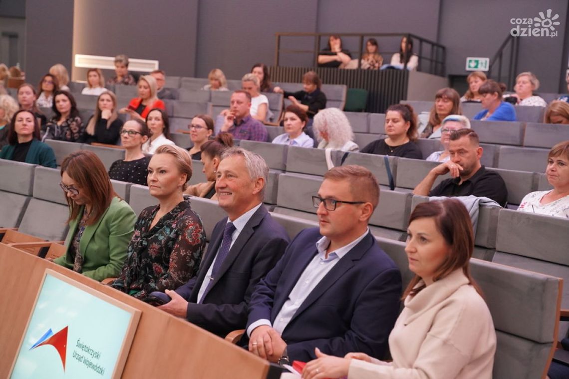 Szkolenie dla nauczycieli Szkolenie dla nauczycieli