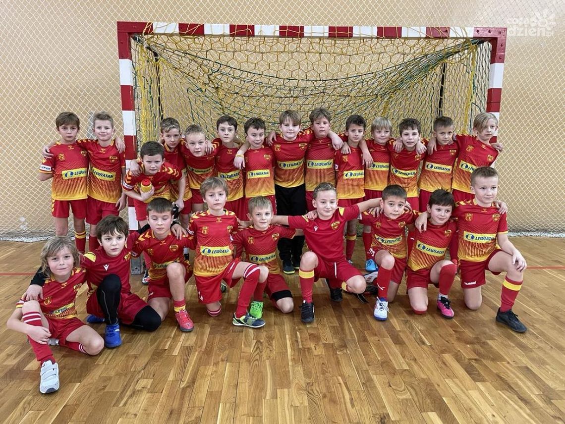 Szlifowanie formy Orlików Młodszych KKP Korona Szlifowanie formy Orlików Młodszych KKP Korona