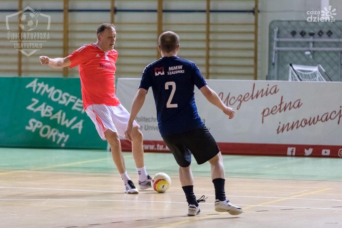 Szopen wciąż gra Szopen wciąż gra