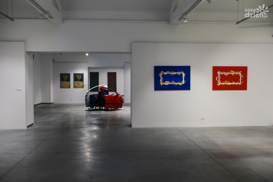 Sztuka już nie tylko wirtualnie, ale też stacjonarnie Sztuka już nie tylko wirtualnie, ale też stacjonarnie