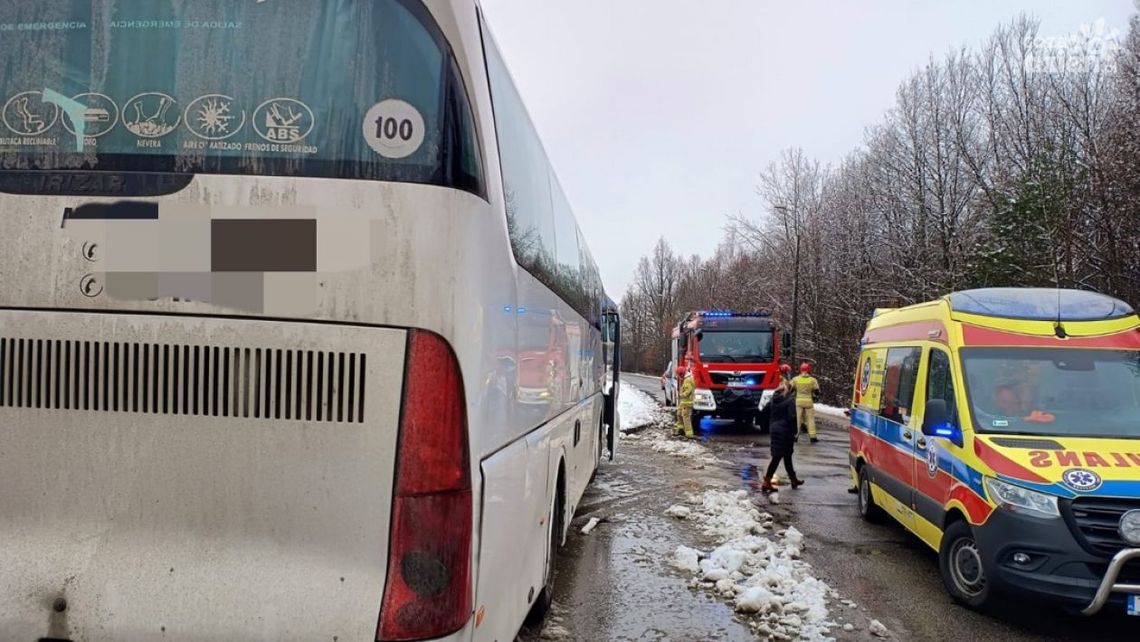 Szybka akcja ratująca nieprzytomnego kierowcę autobusu