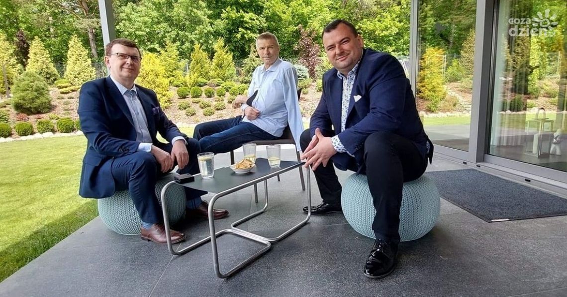 Szykuje się kolejne nowe samorządowe ugrupowanie Szykuje się kolejne nowe samorządowe ugrupowanie