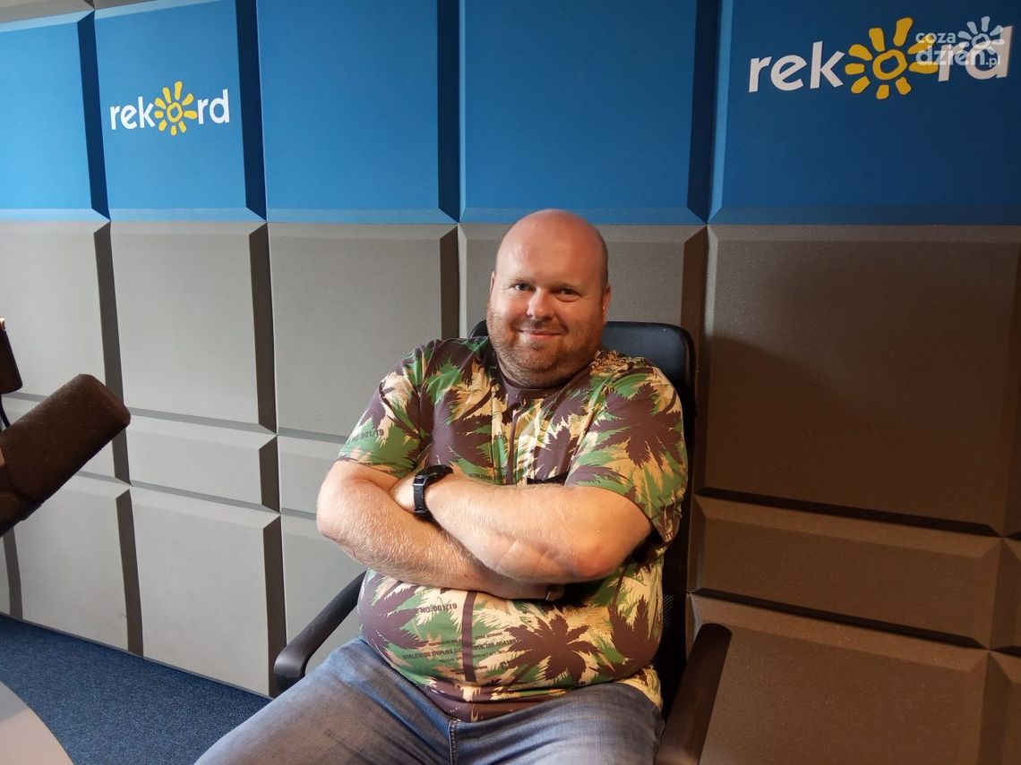 Szymon Kraus: Urodziny "Ptaszka w klatce" będą smaczne i bogate w atrakcje oraz konkursy Szymon Kraus: Urodziny "Ptaszka w klatce" będą smaczne i bogate w atrakcje oraz konkursy