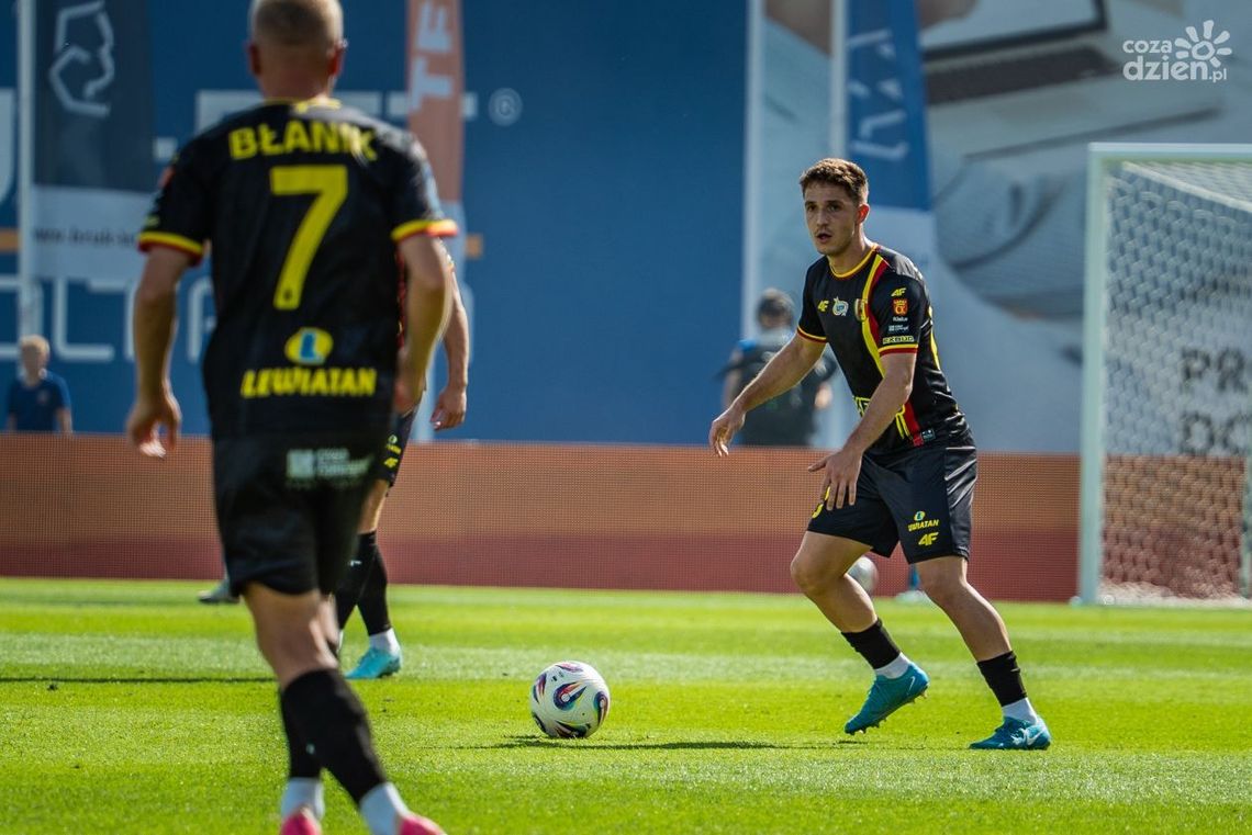 Tamar Svetlin przed meczem Korony Kielce z Pogonią Szczecin: „Czuję się bardzo dobrze, chcę dawać drużynie więcej w ataku” Tamar Svetlin przed meczem Korony Kielce z Pogonią Szczecin: „Czuję się bardzo dobrze, chcę dawać drużynie więcej w ataku”