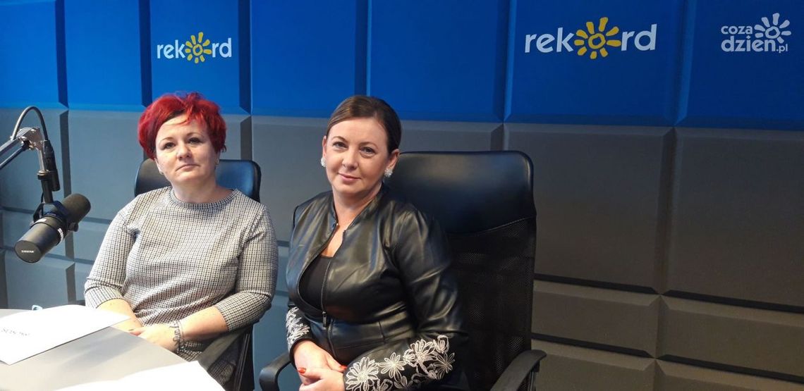 Taniej za leki w Ćmielowie - gmina wdraża pilotażowy program Taniej za leki w Ćmielowie - gmina wdraża pilotażowy program