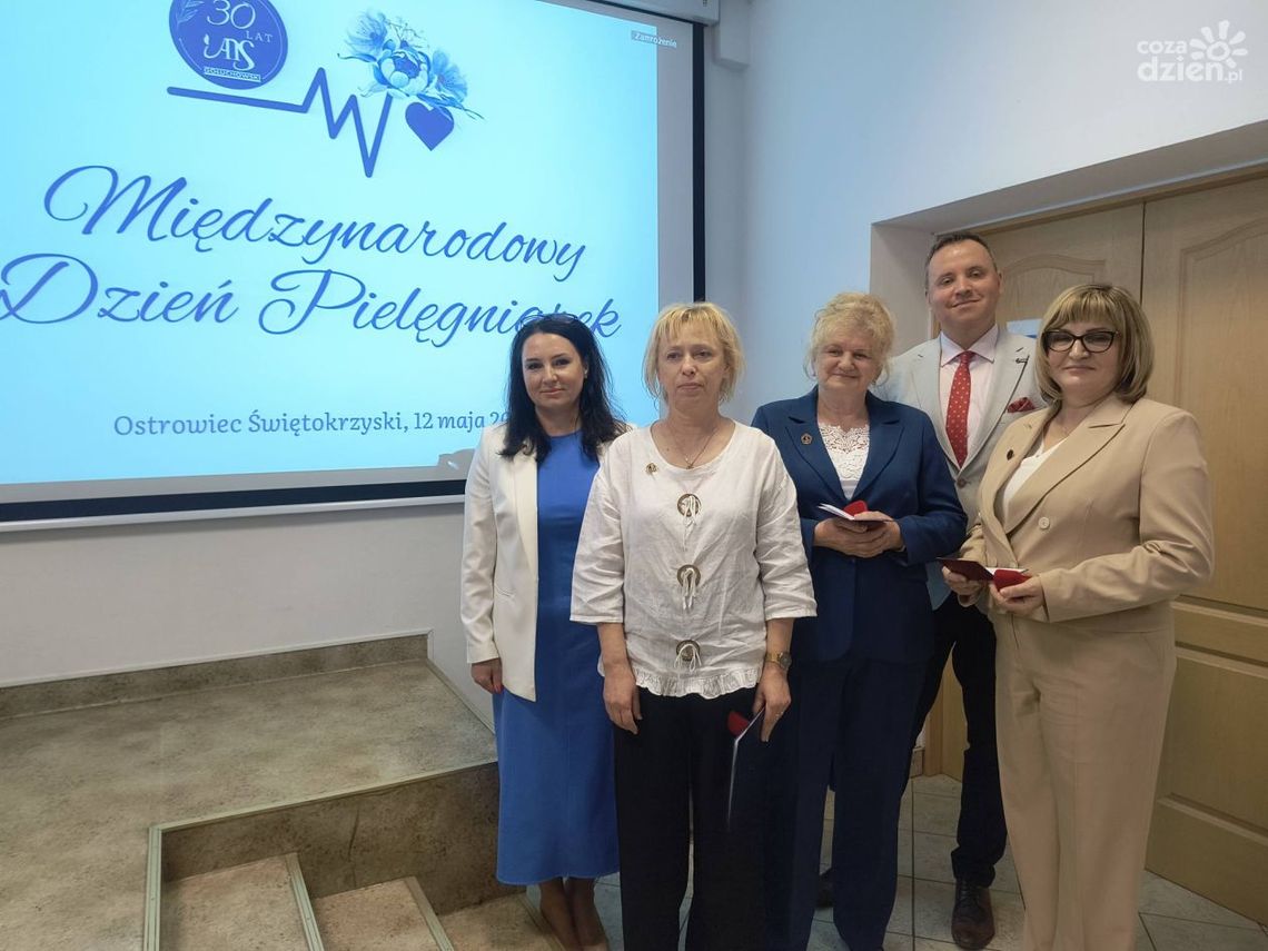 To zawód odpowiedzialny i coraz bardziej popularny. Pielęgniarki świętują i podkreślają, że są ważnym ogniwem w ochronie zdrowia