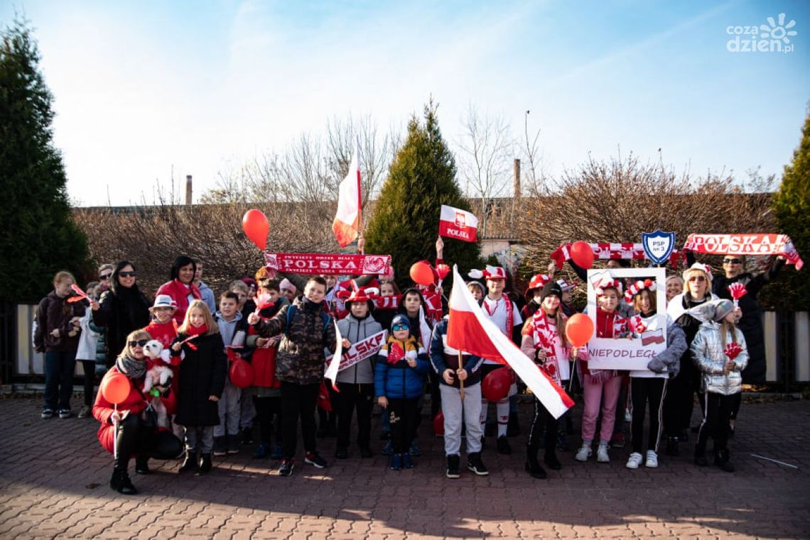 Trójka Mistrzem Kibicowania
