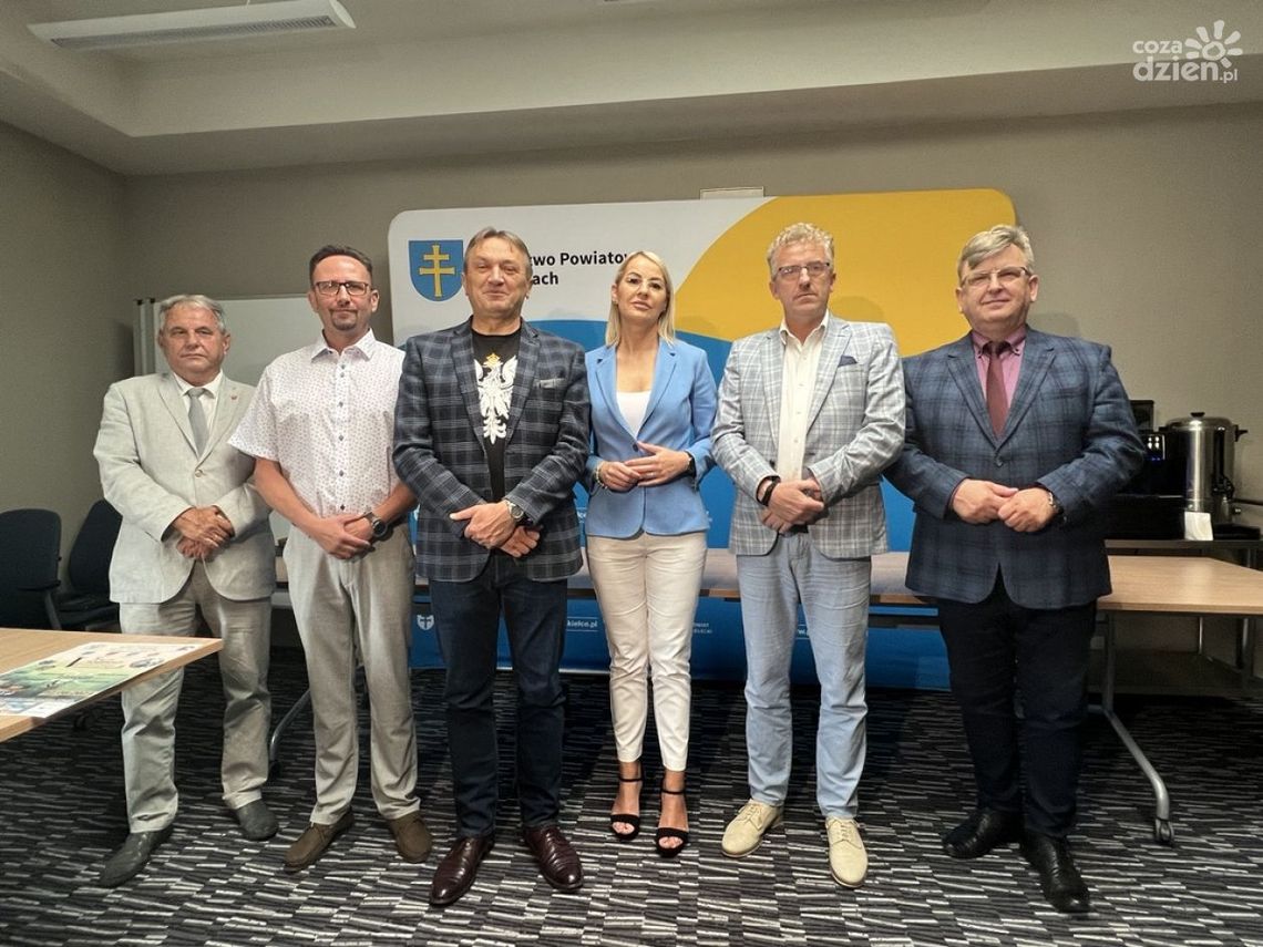 Trwają zapisy na V Rajd Rowerowy Szlakiem Brygady Świętokrzyskiej NSZ Trwają zapisy na V Rajd Rowerowy Szlakiem Brygady Świętokrzyskiej NSZ