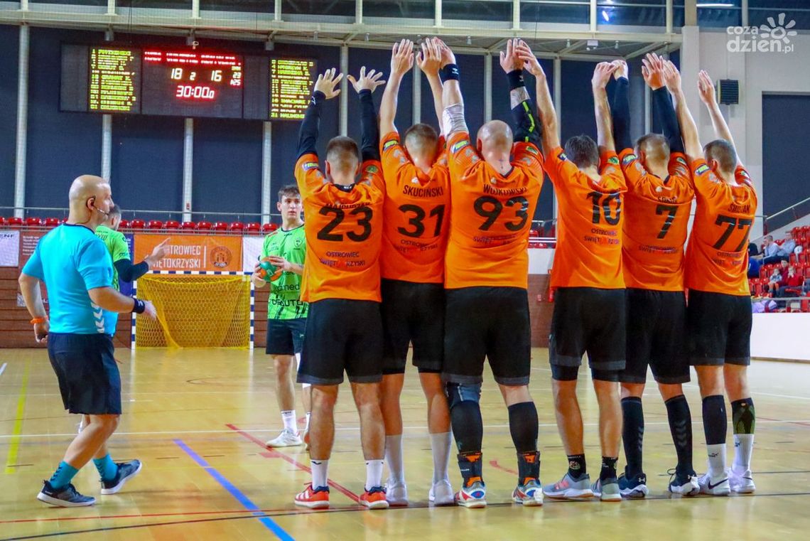 Trzy punkty KSZO w starciu z Górnikiem Zabrze Trzy punkty KSZO w starciu z Górnikiem Zabrze