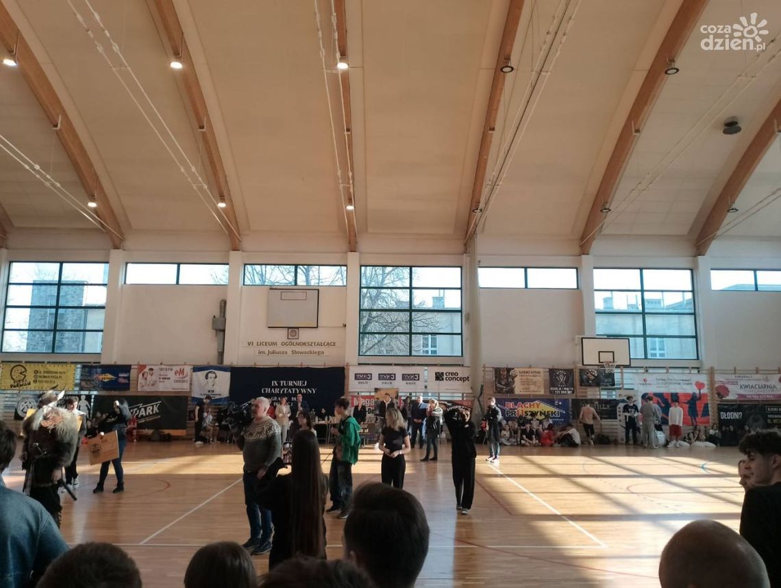 Turniej charytatywny dla kieleckiego hospicjum Turniej charytatywny dla kieleckiego hospicjum