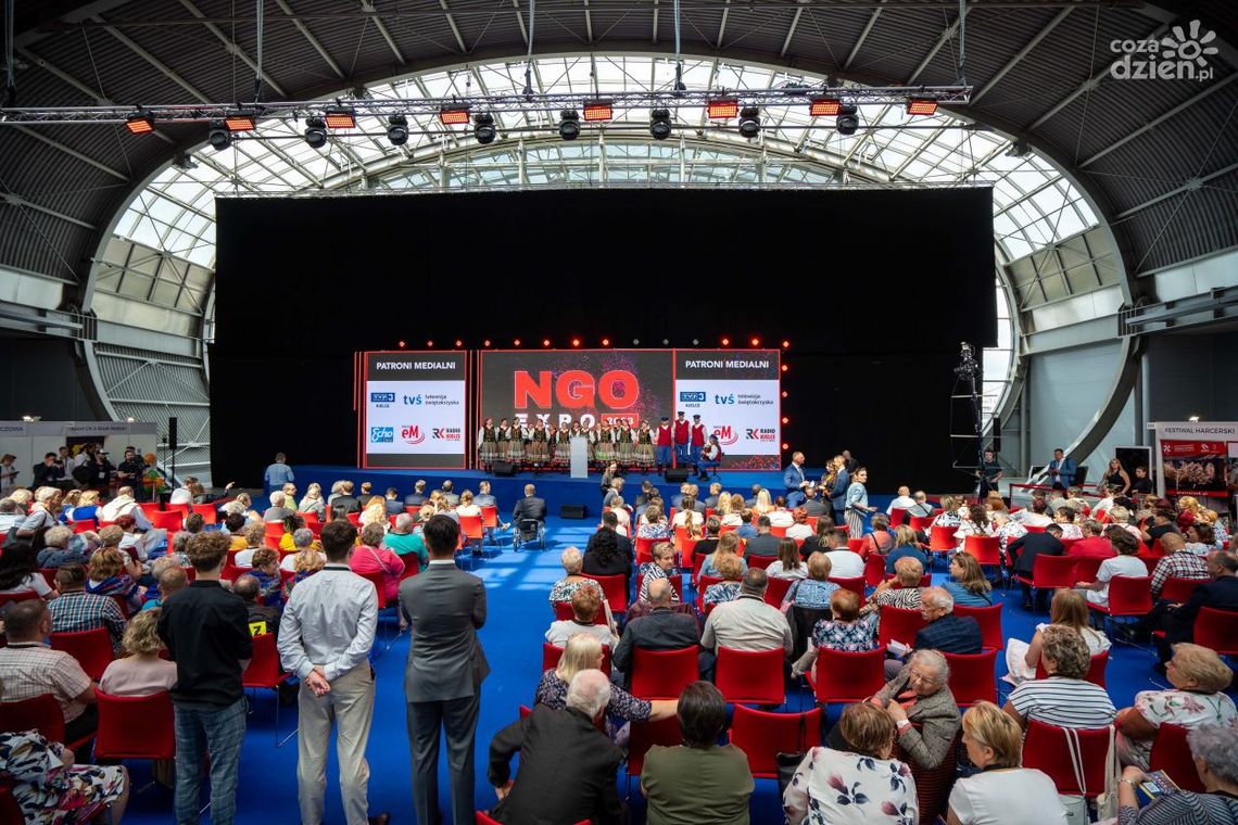 Tysiące społeczników z całej Polski na NGO-EXPO Tysiące społeczników z całej Polski na NGO-EXPO