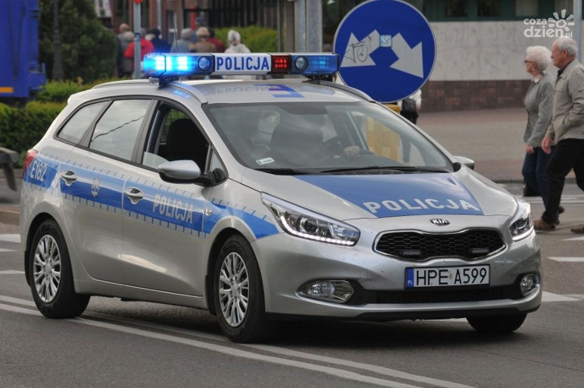 Uciekała autem przed policją Uciekała autem przed policją