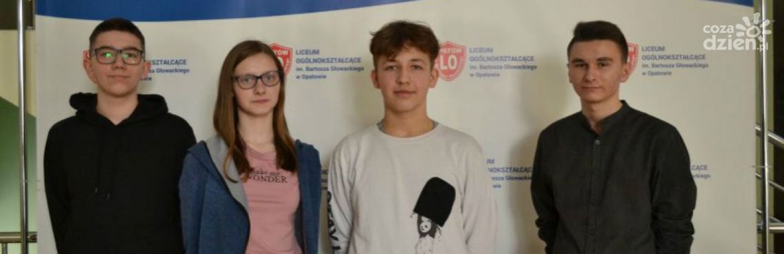 Uczniowie "Bartosza" z unijnymi stypendiami Uczniowie "Bartosza" z unijnymi stypendiami