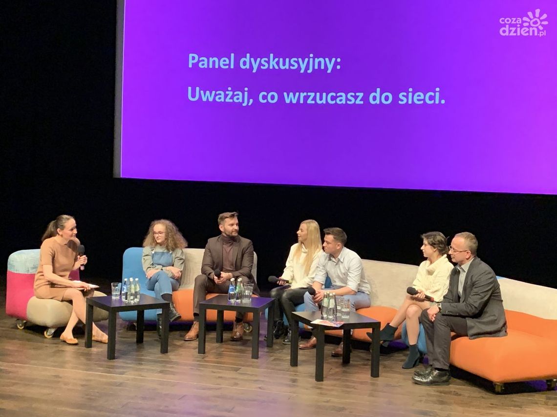 Uczniowie "Broniewskiego" laureatami konkursu filmowego