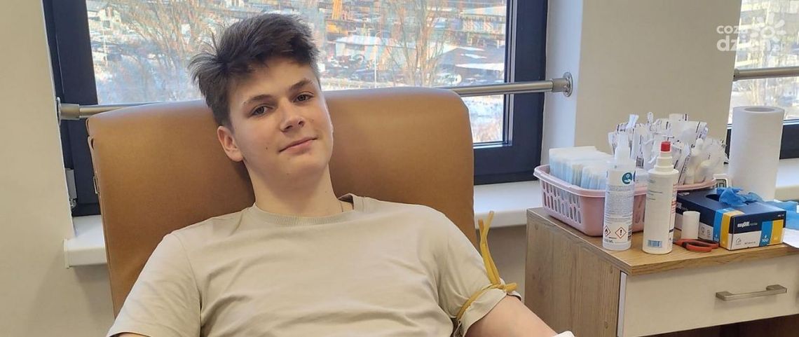 Uczniowie z ostrowieckiego "ekonomika" dołączyli do grona krwiodawców 