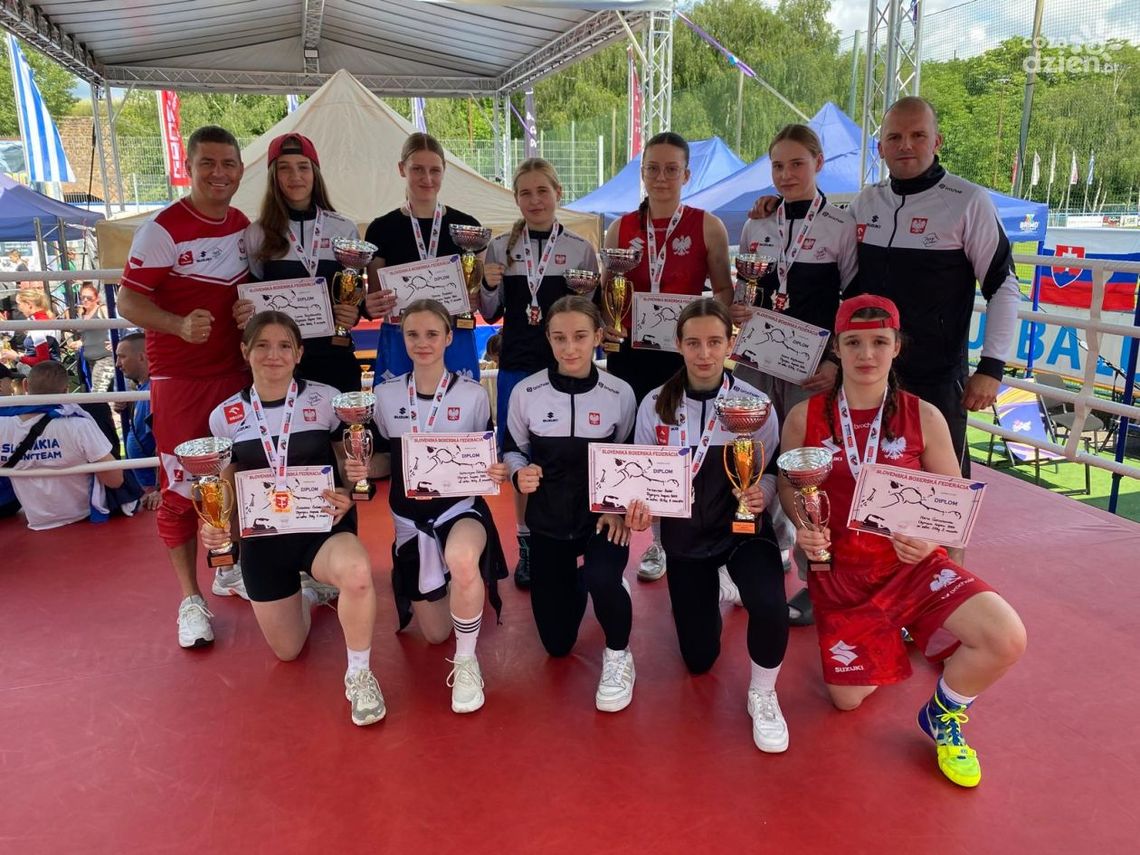 Udane występy pięściarek ze Świętokrzyskiego Udane występy pięściarek ze Świętokrzyskiego