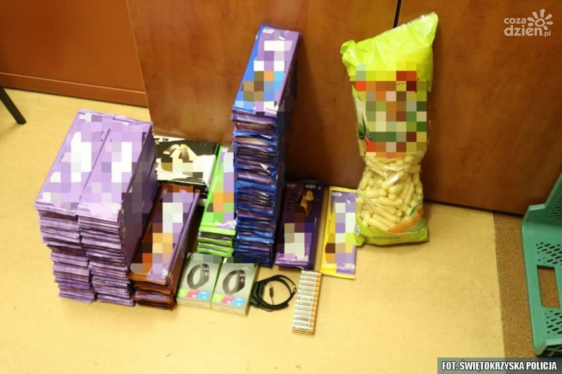 Ukradli słodycze warte 1700 zł Ukradli słodycze warte 1700 zł