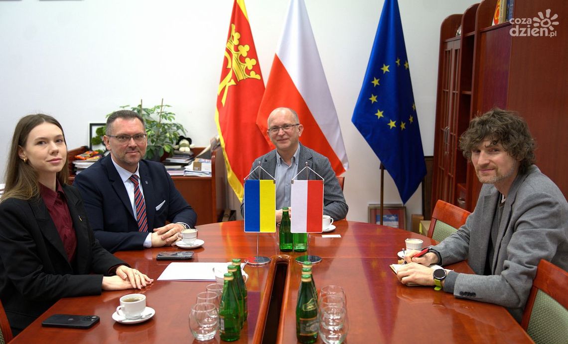 Ukraińscy dyplomaci z wizytą w Kielcach Ukraińscy dyplomaci z wizytą w Kielcach