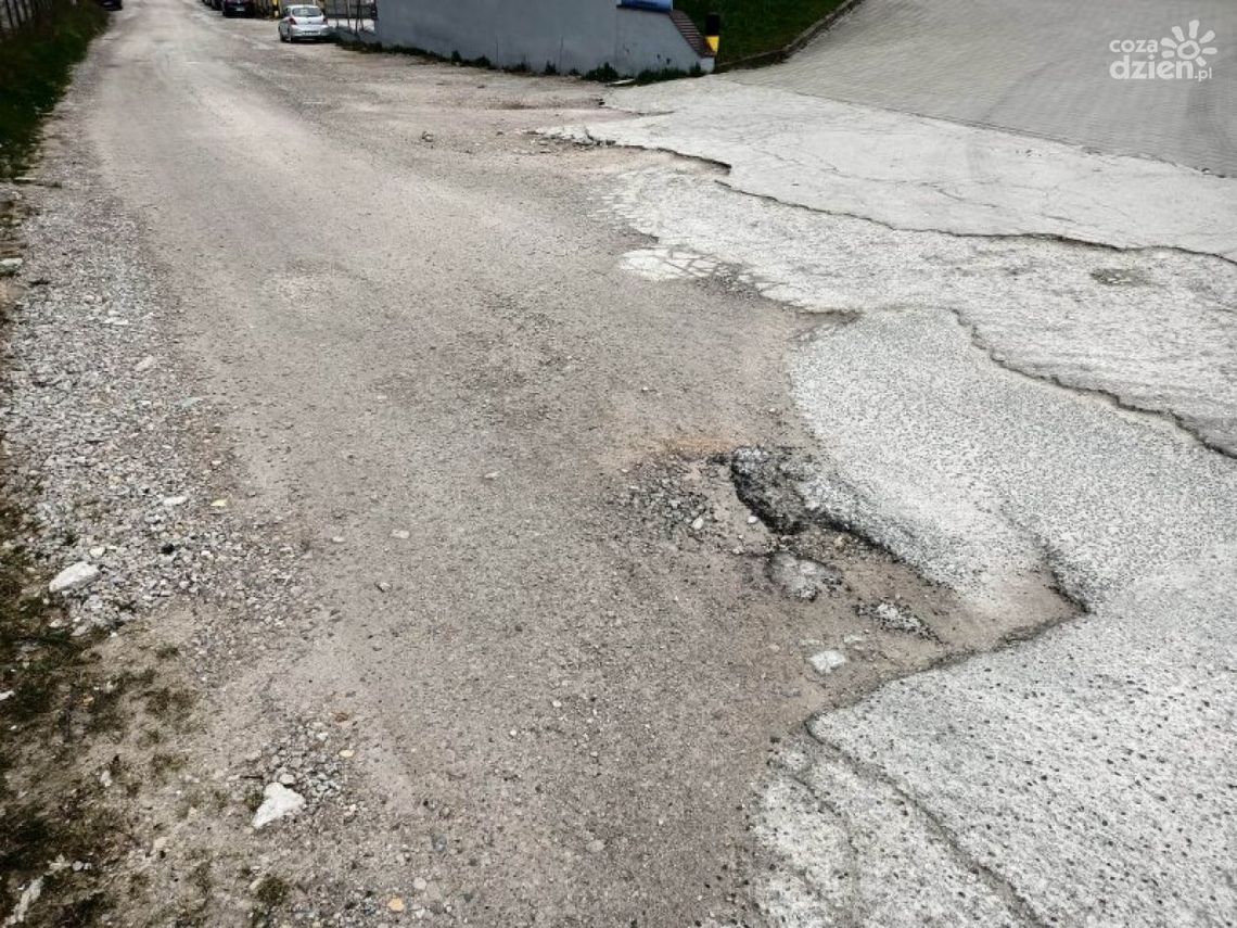 Ulicę Recyklingową w Piekoszowie czeka remont
Ulicę Recyklingową w Piekoszowie czeka remont