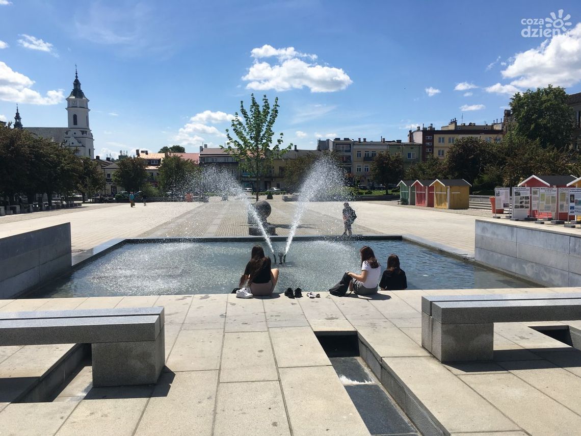 Unijne dotacje pomogą zmienić ostrowiecki Rynek i ośrodek Gutwin Unijne dotacje pomogą zmienić ostrowiecki Rynek i ośrodek Gutwin