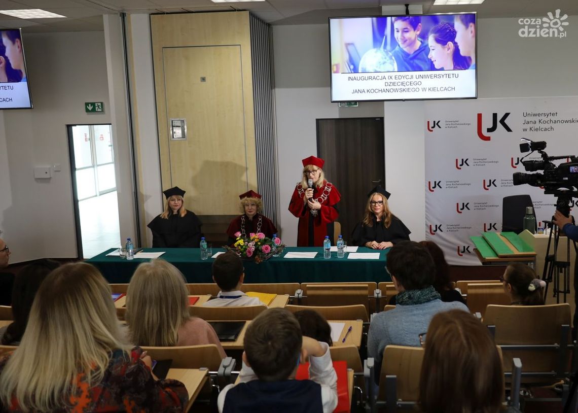 Uniwersytet Dziecięcy UJK inaugurował kolejny rok akademicki dla najmłodszych "studentów" Uniwersytet Dziecięcy UJK inaugurował kolejny rok akademicki dla najmłodszych "studentów"