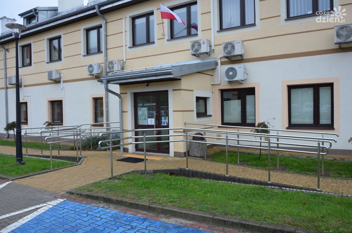 Urząd Gminy Masłów otwarty dla niepełnosprawnych Urząd Gminy Masłów otwarty dla niepełnosprawnych