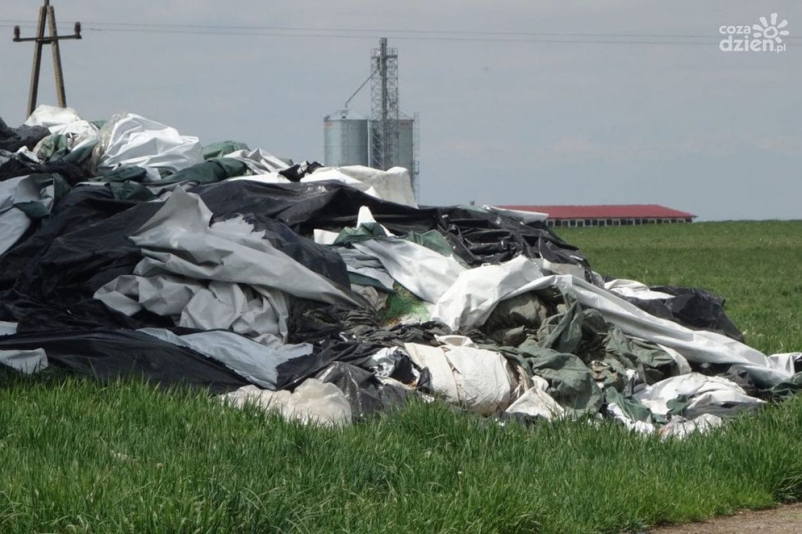 Usuwanie folii rolniczych i odpadów pochodzących z działalności rolniczej Usuwanie folii rolniczych i odpadów pochodzących z działalności rolniczej