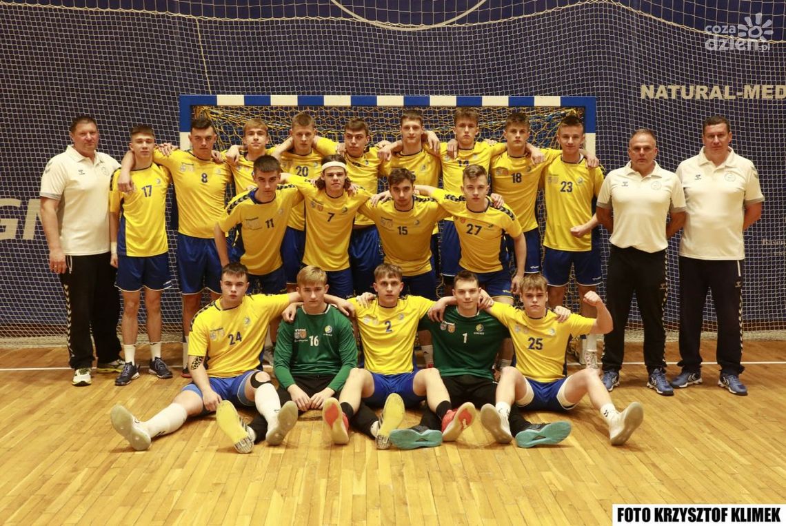 Vive Kielce przegrało finał z MTS-em Kwidzyń. Srebrny medal w mistrzostwach Polski juniorów młodszych Vive Kielce przegrało finał z MTS-em Kwidzyń. Srebrny medal w mistrzostwach Polski juniorów młodszych