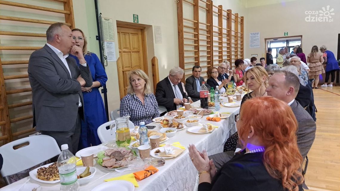 W Denkowie świętowali nie tylko seniorzy W Denkowie świętowali nie tylko seniorzy