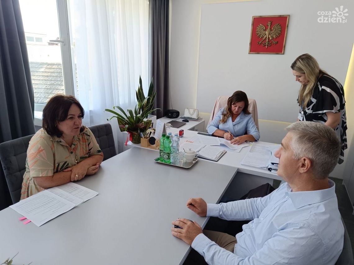 W gminie Ćmielów poprawi się infrastruktura społeczna W gminie Ćmielów poprawi się infrastruktura społeczna