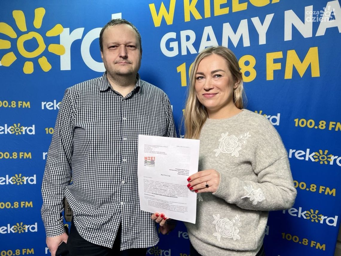 W. Habdas: Chcą dać nam "ciastko", a później bloki