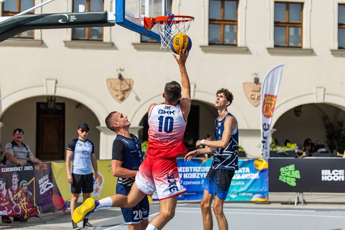 W Kielcach powalczą o awans do finału mistrzostw Polski w koszykówce 3×3 W Kielcach powalczą o awans do finału mistrzostw Polski w koszykówce 3×3