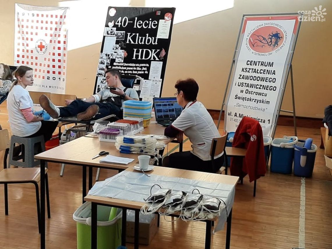 W mikołajki podzielili się tym, co najcenniejsze W mikołajki podzielili się tym, co najcenniejsze