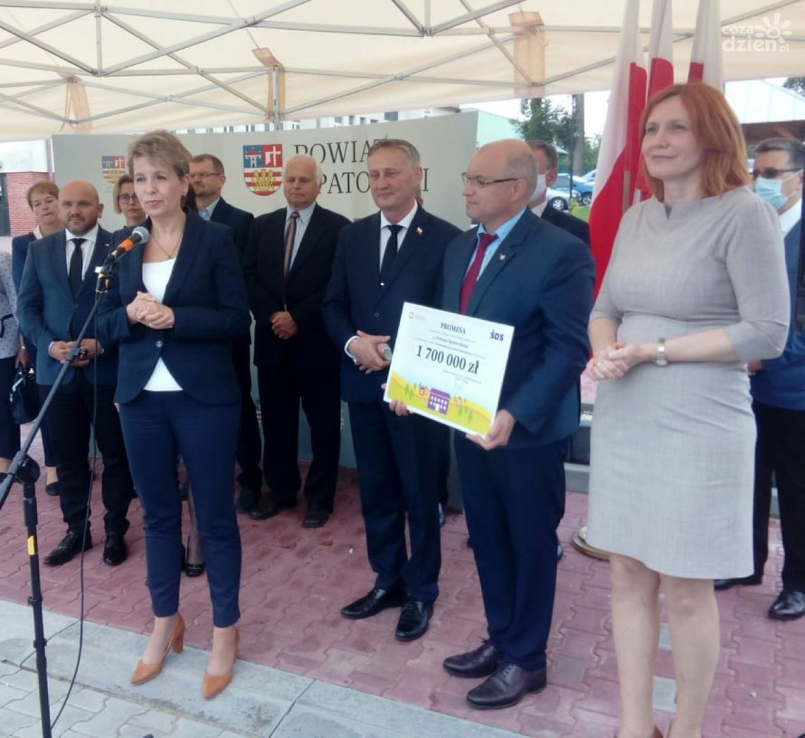 W Opatowie będzie Środowiskowy Dom Samopomocy. Powiat otrzymał promesę W Opatowie będzie Środowiskowy Dom Samopomocy. Powiat otrzymał promesę