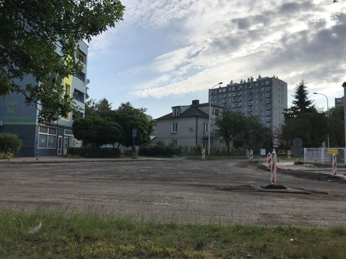 W Ostrowcu kolejne zmiany na ulicy Sienkiewicza W Ostrowcu kolejne zmiany na ulicy Sienkiewicza