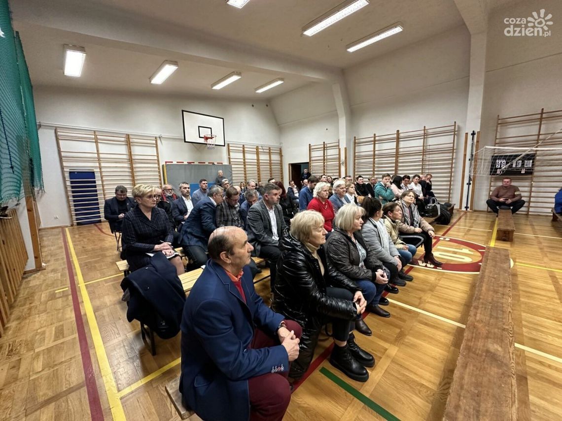 W Ostrowcu omawiają pracę Rad Osiedlowych W Ostrowcu omawiają pracę Rad Osiedlowych