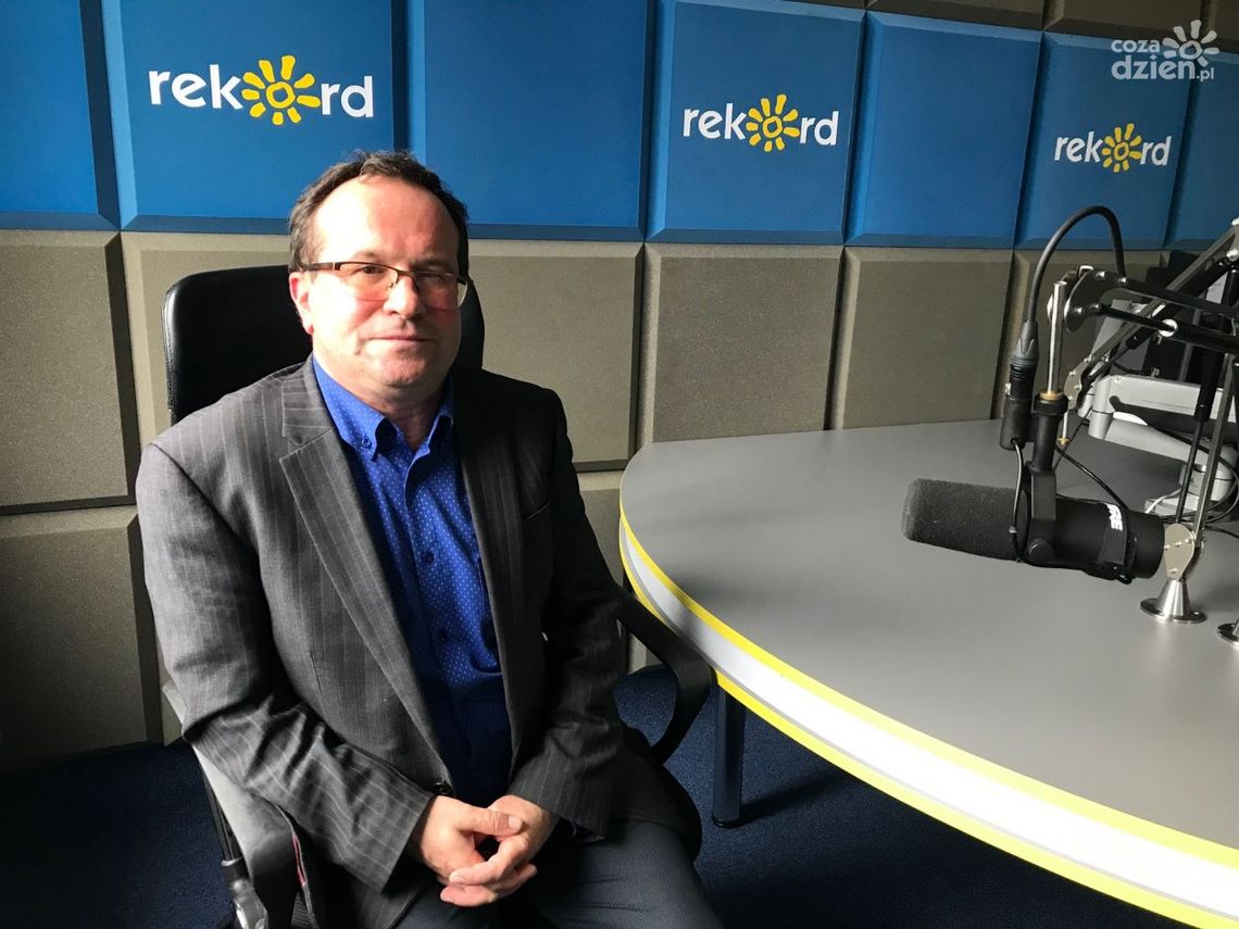 W Ostrowcu Św. będzie jaśniej