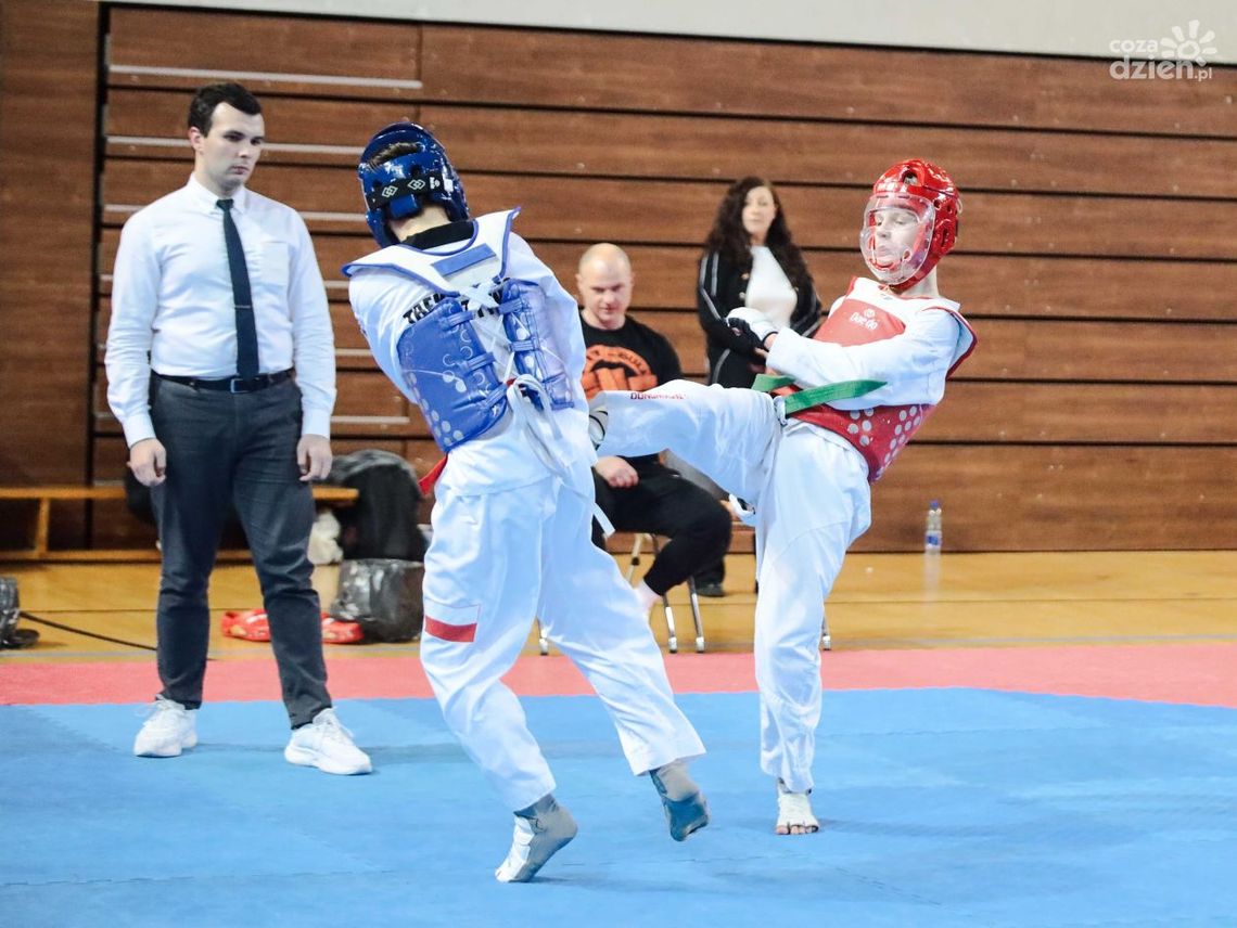 W Ostrowcu Świętokrzyskim odbywał się Puchar Polski w Taekwondo Olimpijskim W Ostrowcu Świętokrzyskim odbywał się Puchar Polski w Taekwondo Olimpijskim