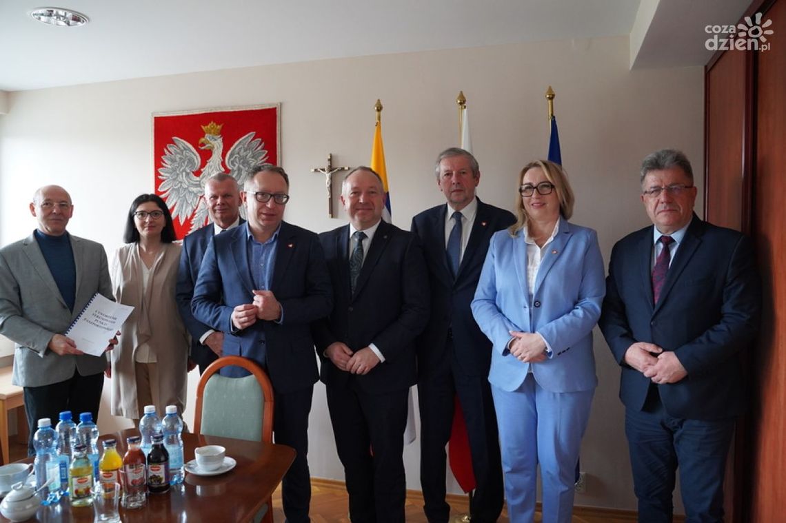 W Ostrowcu zacznie działać punkt paszportowy W Ostrowcu zacznie działać punkt paszportowy