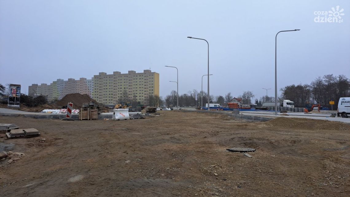 W Ostrowcu zmiany w rejonie skrzyżowania ulic Polnej i Radwana oraz Okólnej i Słowackiego W Ostrowcu zmiany w rejonie skrzyżowania ulic Polnej i Radwana oraz Okólnej i Słowackiego