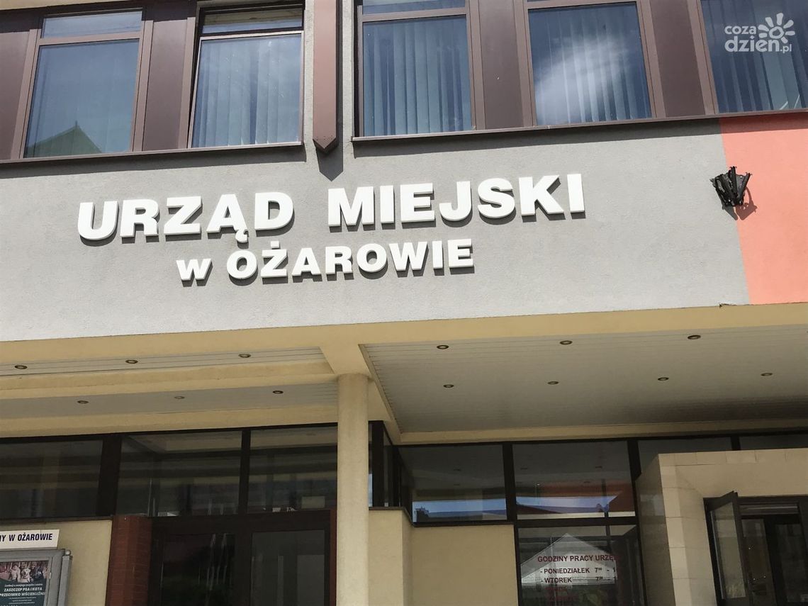 W Ożarowie stawiają na podniesienie jakości życia W Ożarowie stawiają na podniesienie jakości życia