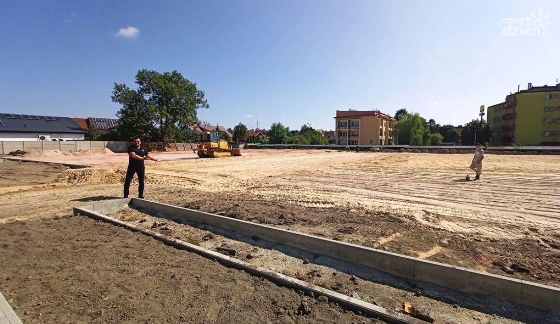W Skarżysku - Kamiennej dwie podstawówki zyskają nowoczesne boiska W Skarżysku - Kamiennej dwie podstawówki zyskają nowoczesne boiska