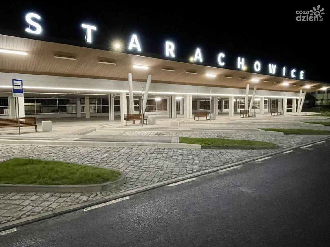 W Starachowicach centrum komunikacyjne już służy pasażerom W Starachowicach centrum komunikacyjne już służy pasażerom