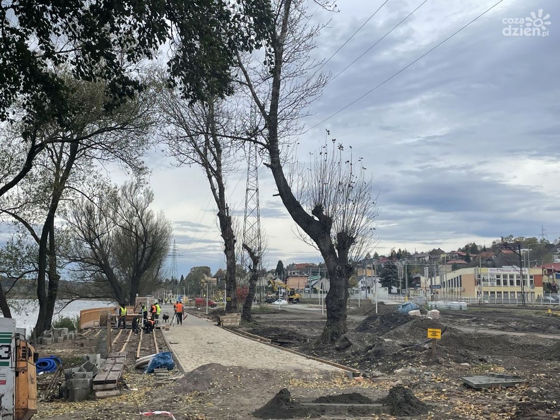 W Starachowicach promenada przy Pasterniku coraz bliżej W Starachowicach promenada przy Pasterniku coraz bliżej