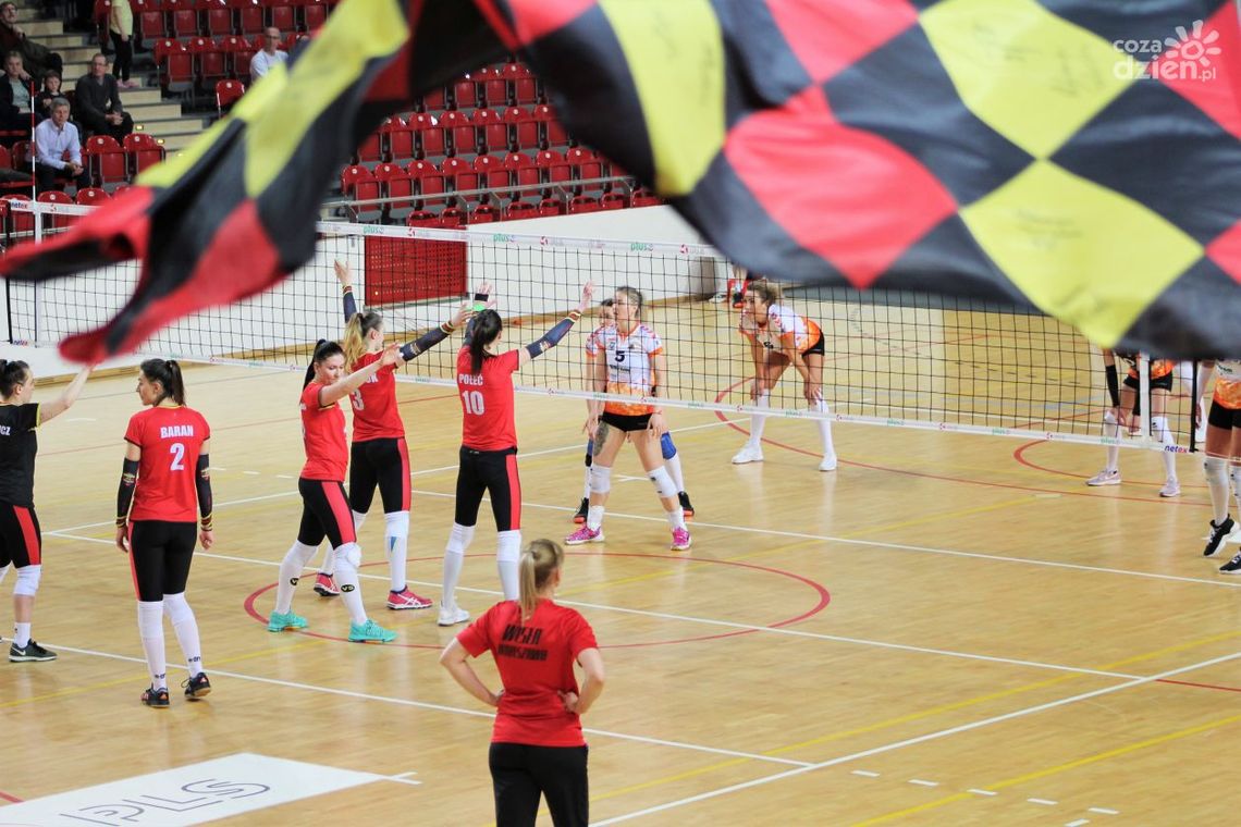 W walce o Ligę Siatkówki Kobiet 2:1 dla Wisły