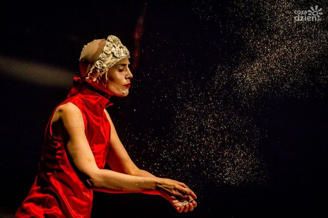 Warsztaty teatralne dla kobiet w WDK Warsztaty teatralne dla kobiet w WDK